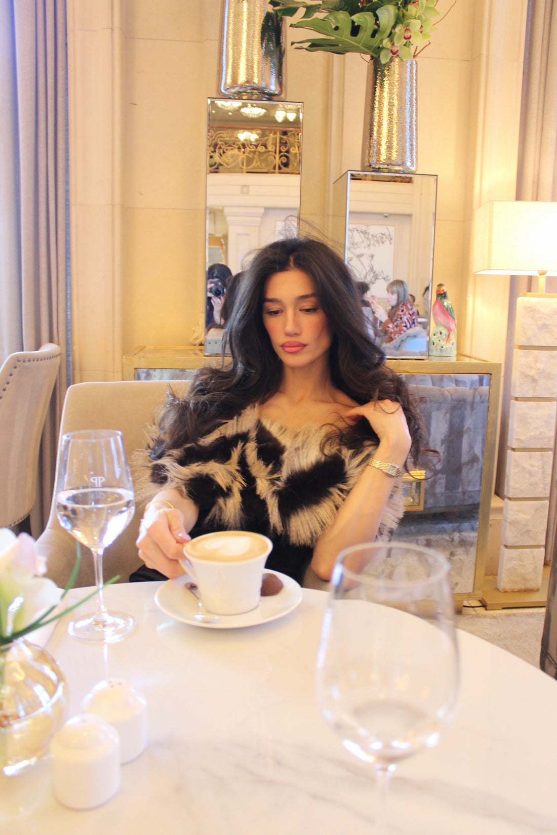 How to Fix Hair Thinning and Dandruff Naturally | Fivessi Majestic Mane